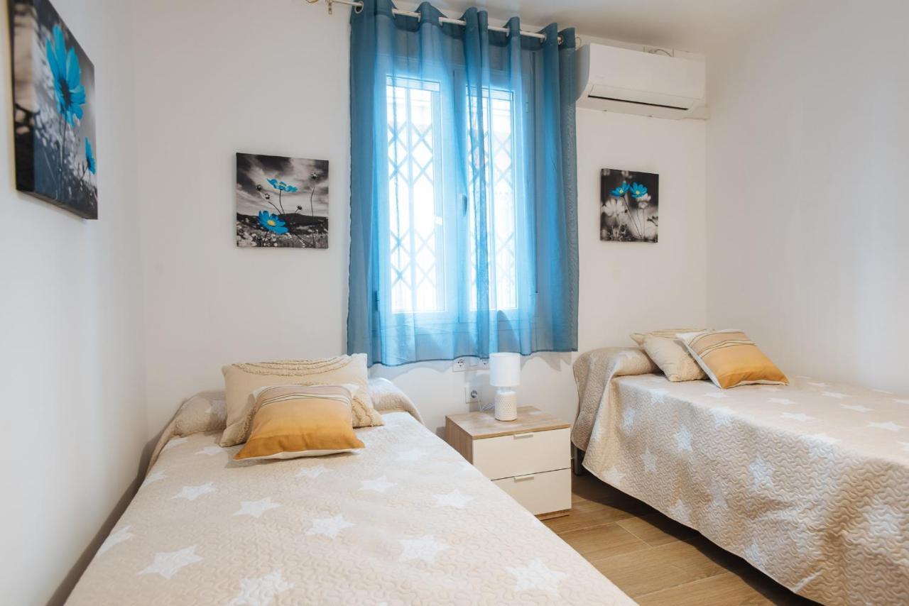 El Apartamento Del Reloj De Sol Seville Exterior photo